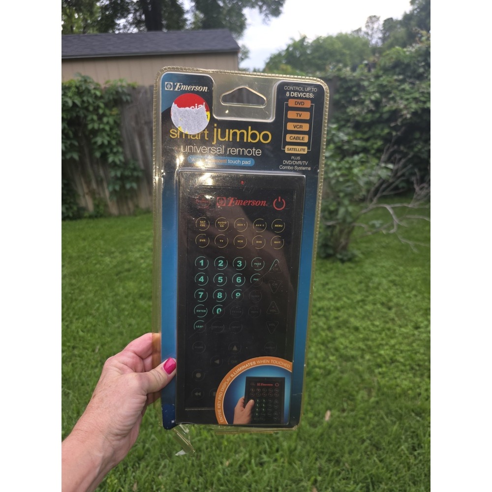 Vintage Emerson Smart Jumbo Remote - Luminescent Touch Pad - 8 Devices Easy Eyes